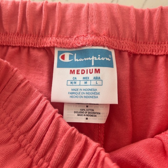 Champion Woman’s Practice Shorts, C Logo, 3.5"- Medium - Picture 8 of 9